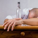 man, alcohol, hangover-428392.jpg
