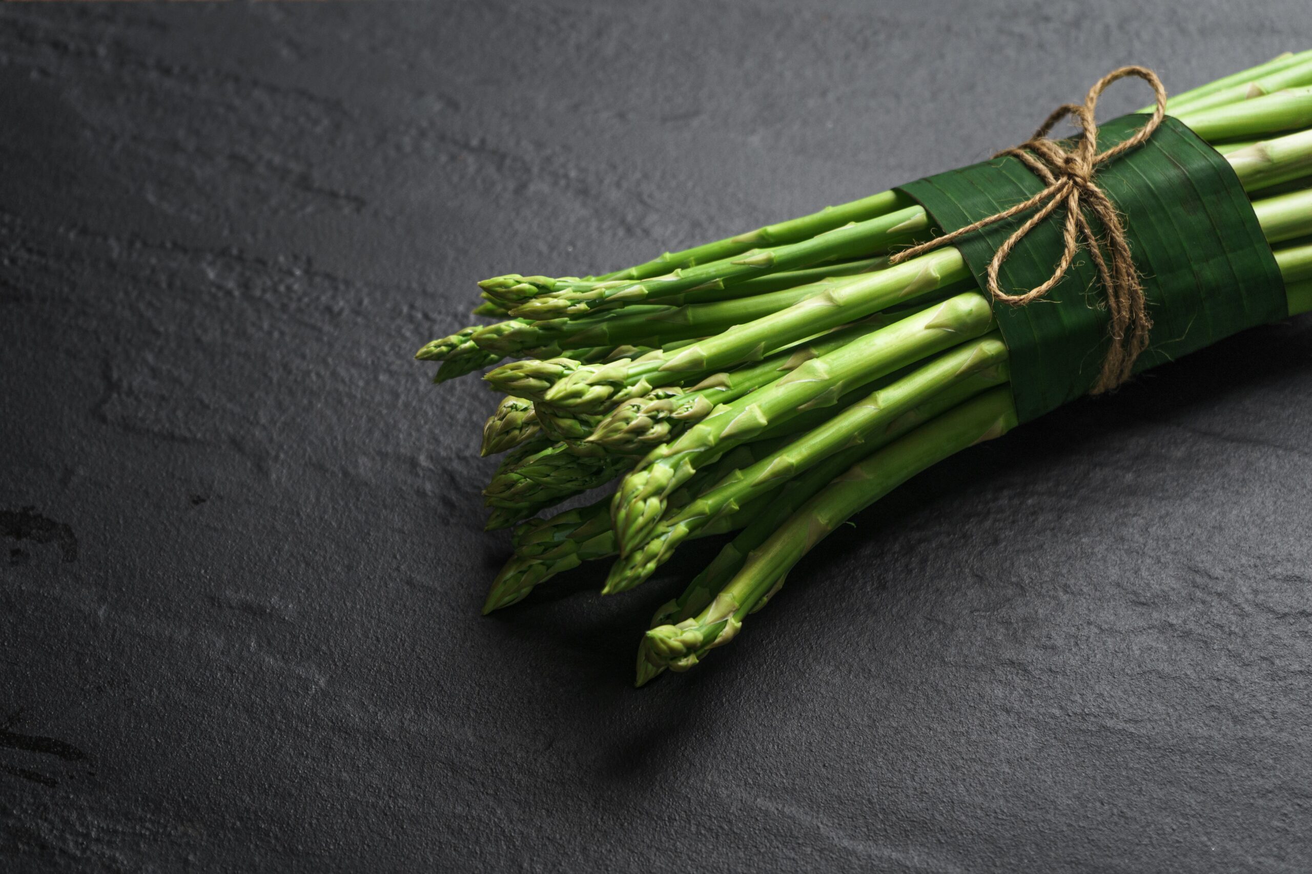 asparagus high in folate